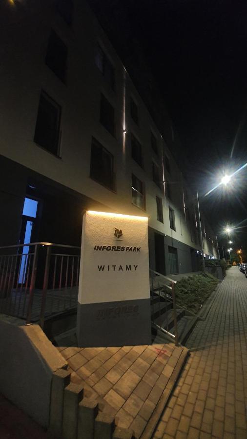 Apartment In City Center Przemysl Exterior photo